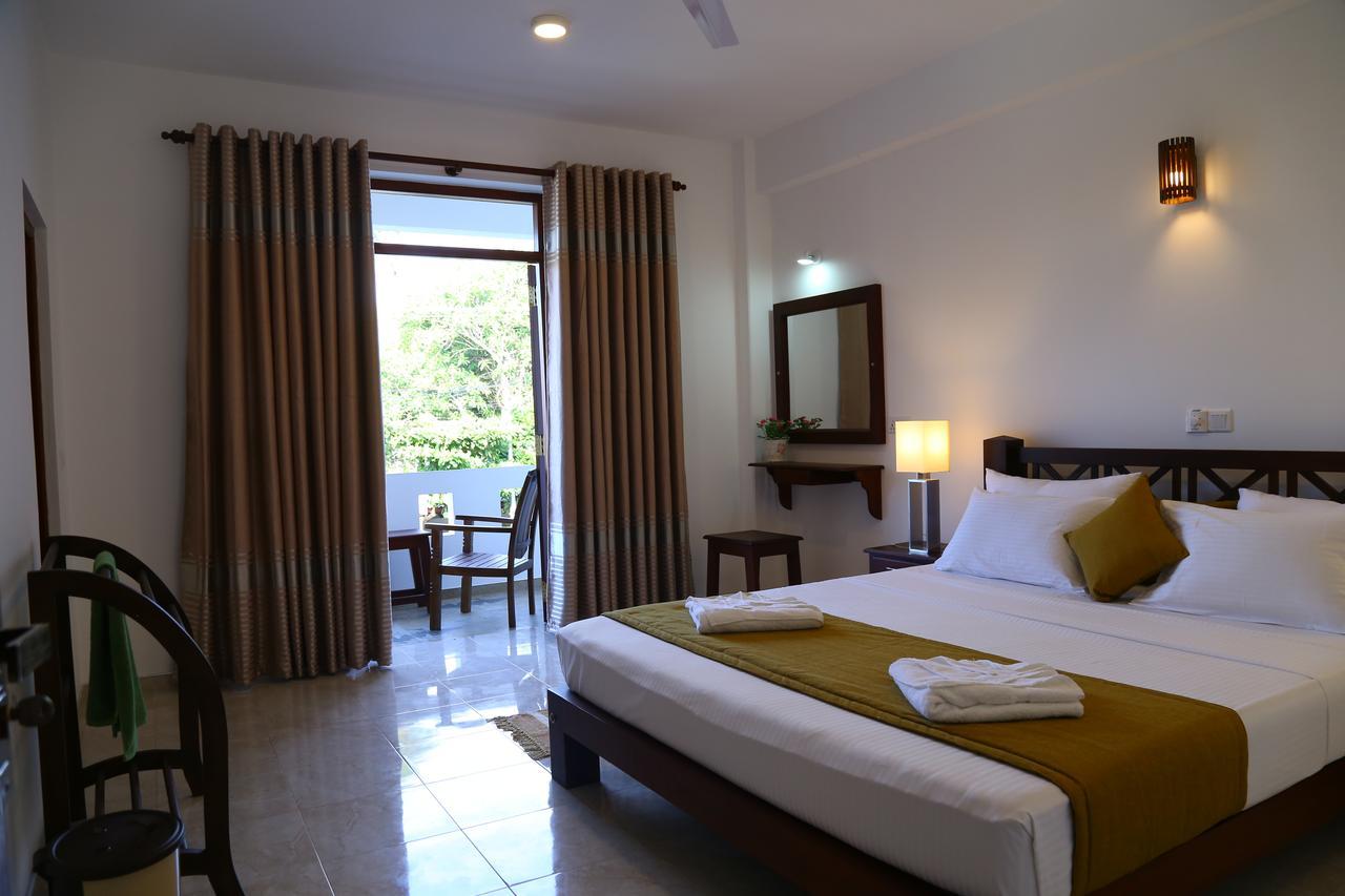 Hikka Regent Hotel Hikkaduwa Kültér fotó